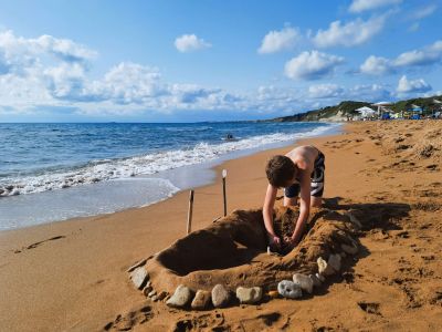 sandburg strand kalimeera korfu