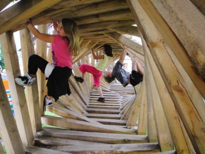 Familienurlaub in Tirol,Klettergerst Kinder Spielplatz, Kinderclub